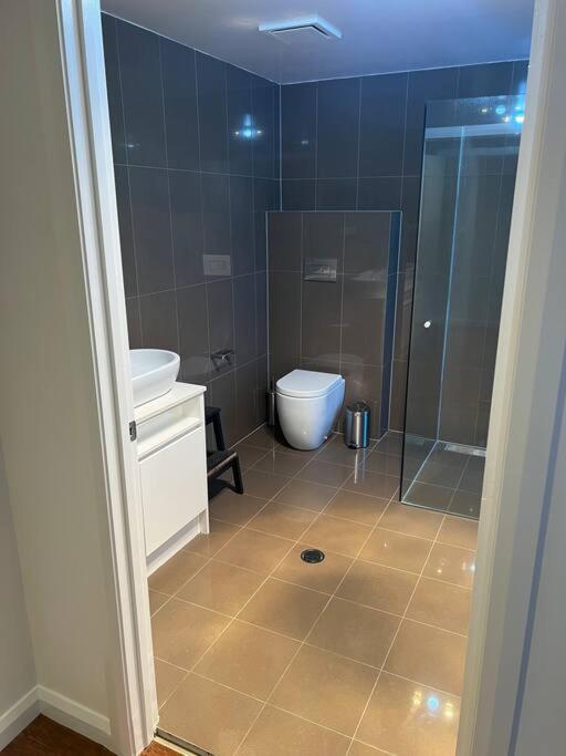 Large Executive 3 Bedroom Yarralumla Zewnętrze zdjęcie