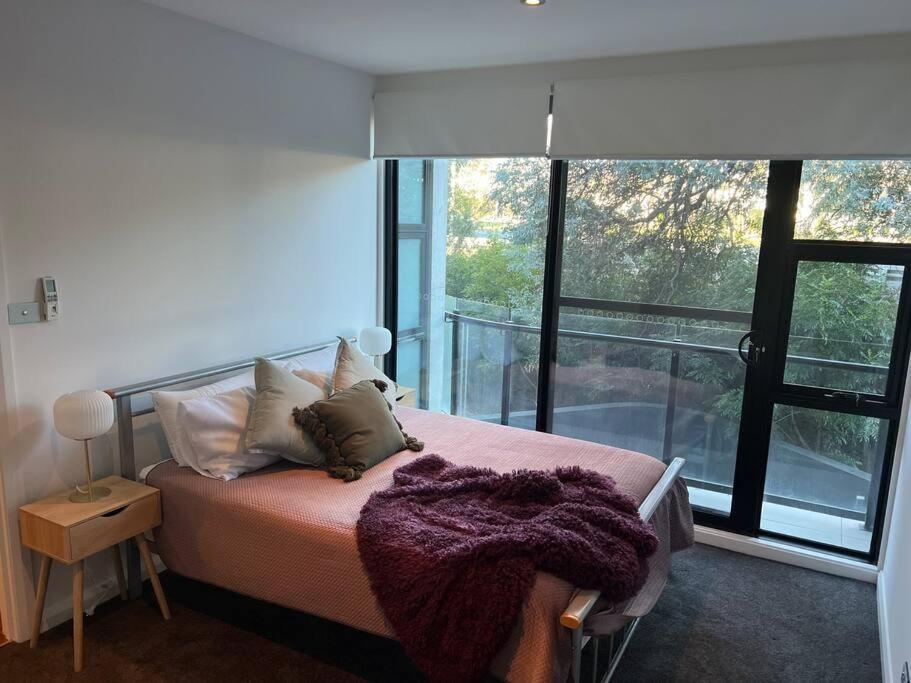 Large Executive 3 Bedroom Yarralumla Zewnętrze zdjęcie
