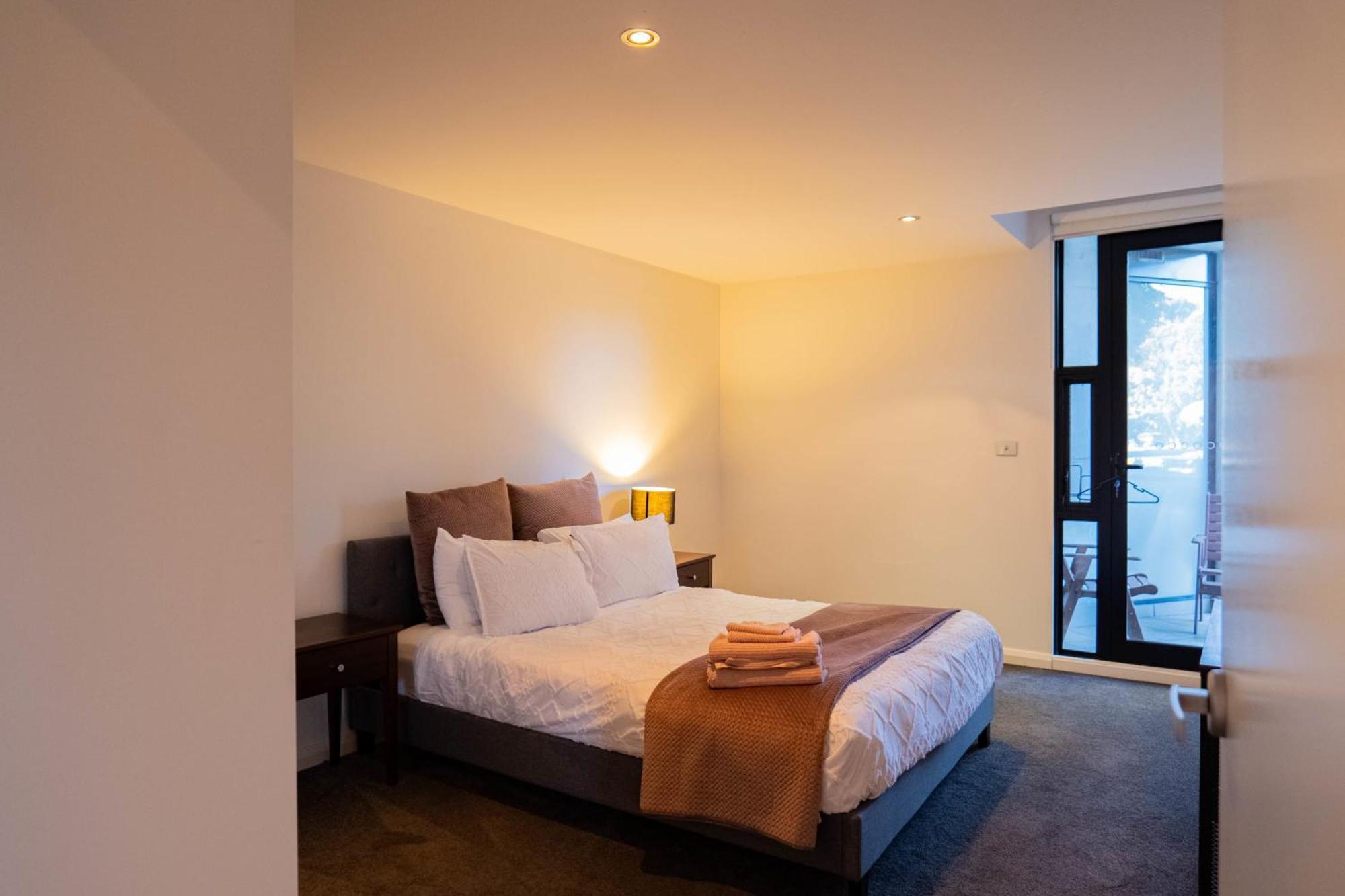 Large Executive 3 Bedroom Yarralumla Zewnętrze zdjęcie