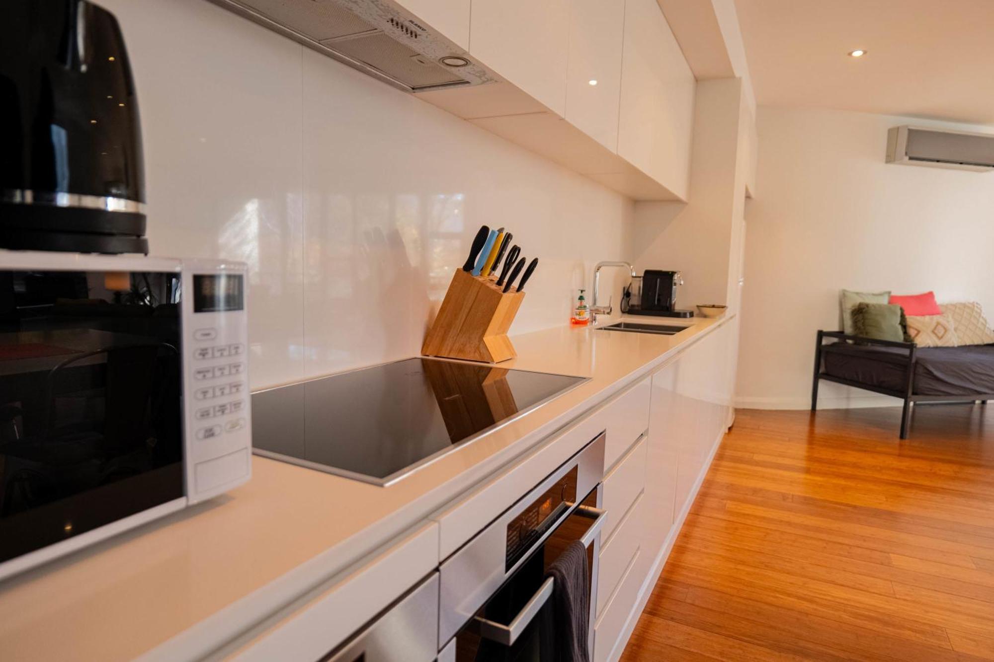 Large Executive 3 Bedroom Yarralumla Zewnętrze zdjęcie